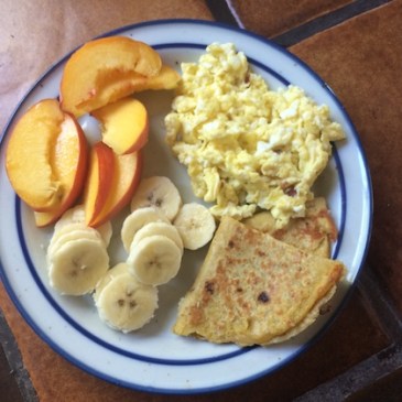 Daily Eats | Glitter & Grace Blog