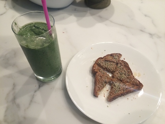 Daily Eats | Glitter & Grace Blog