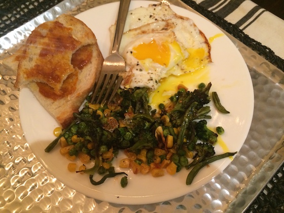 Daily Eats | Glitter & Grace Blog