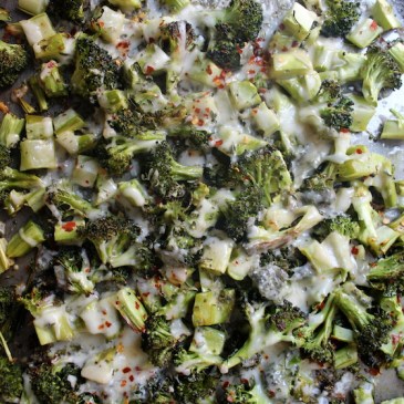 Cheesy Roasted Broccoli + recipe | Glitter & Grace Blog #broccoli