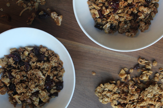 Maple Coconut Granola + recipe | Glitter & Grace Blog #maple #coconut #granola #breakfast