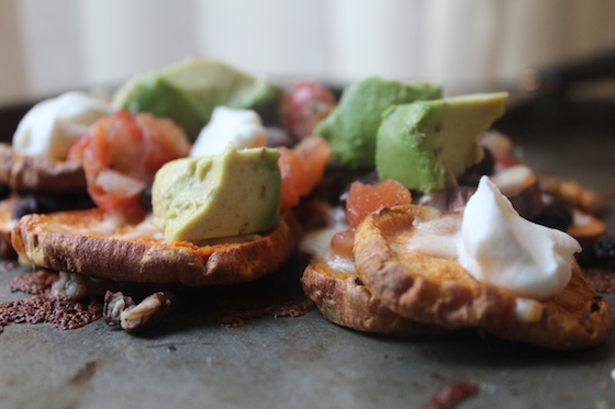Sweet Potato Nachos + recipe | Glitter & Grace Blog #sweetpotato #vegetarian #mexican