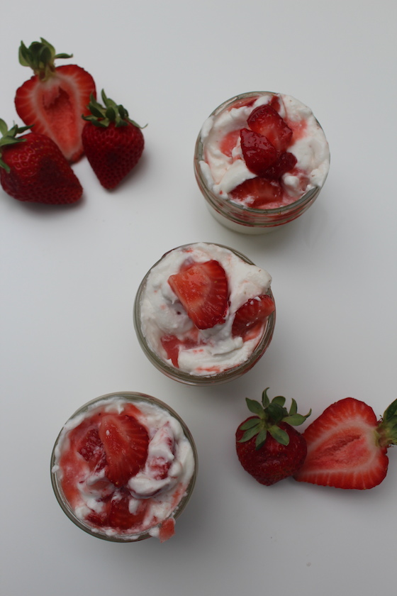 Strawberry Coconut Fool + recipe | Glitter & Grace Blog #summerrecipe #strawberry #coconut #vegan