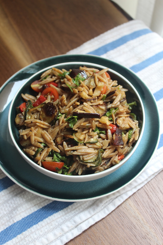 Whole Wheat Orzo Pasta Salad + recipe | Glitter & Grace Blog #pastasalad #wholewheat #summerrecipe