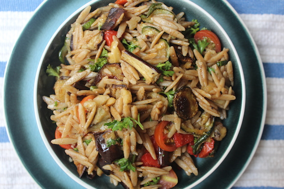 wholeWheatOrzoPastaSalad02